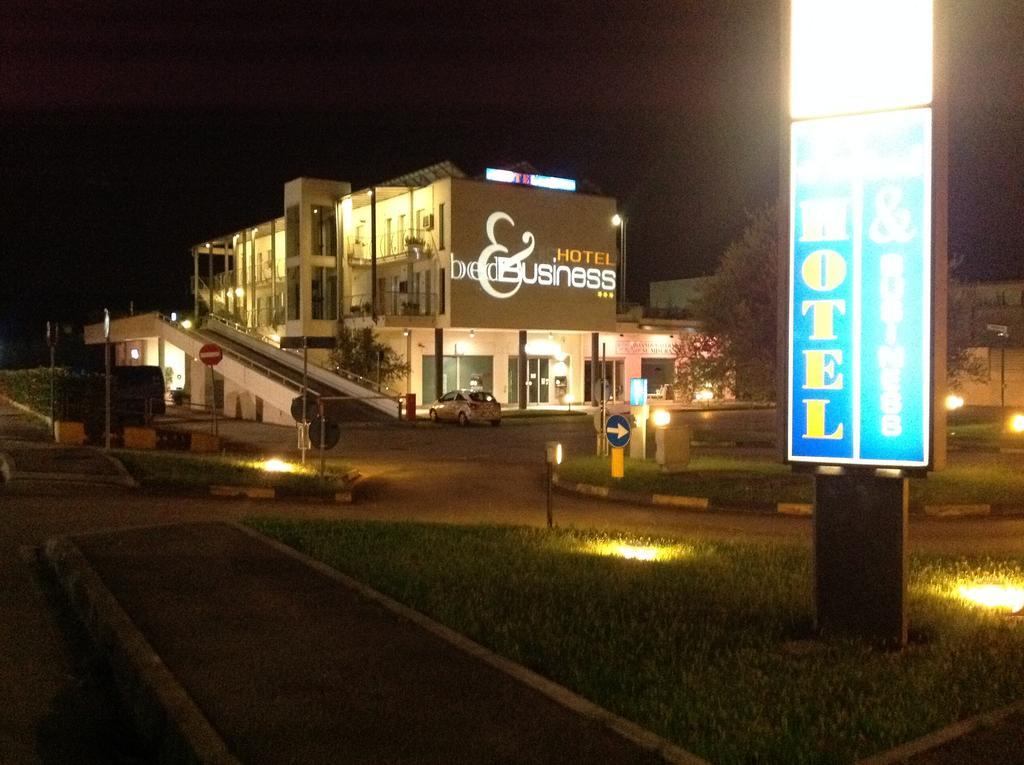 Hotel Bed&Business San Giovanni Teatino Exterior photo